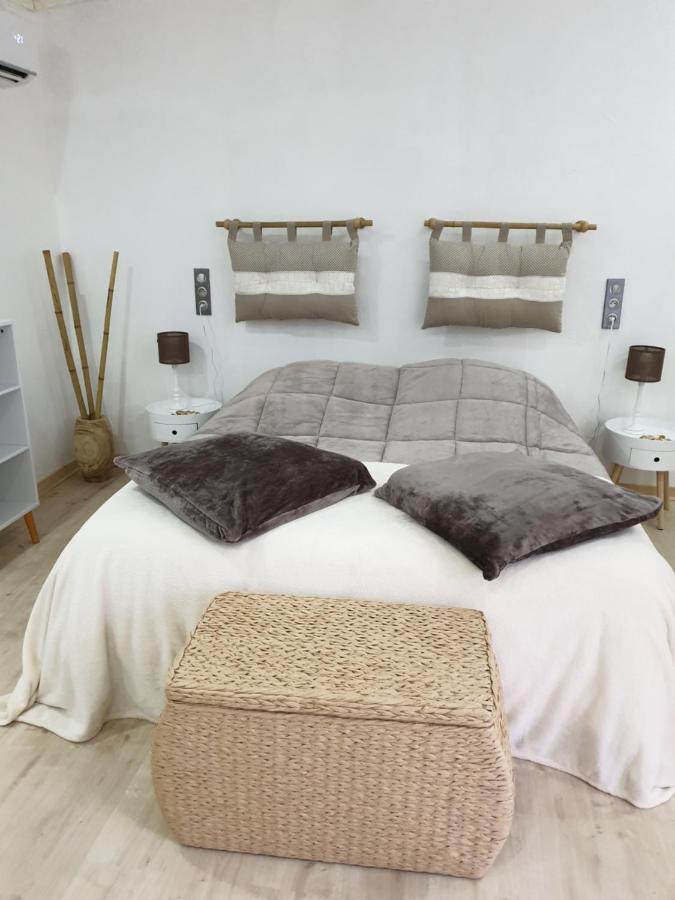 Domaine Mon Doux Reve Bed & Breakfast Terrasson-Lavilledieu Exterior photo